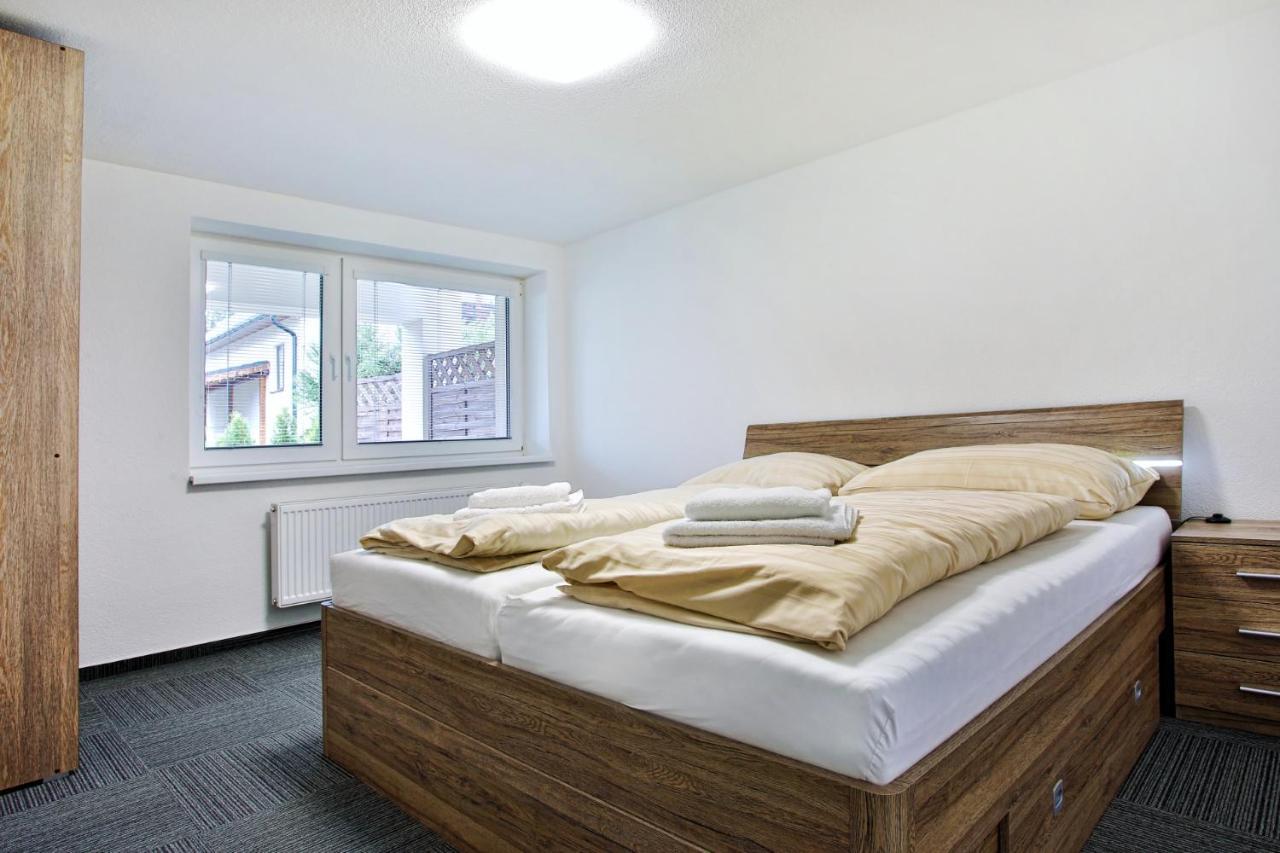 Apartmany Za Rohom Липтовски-Микулаш Экстерьер фото