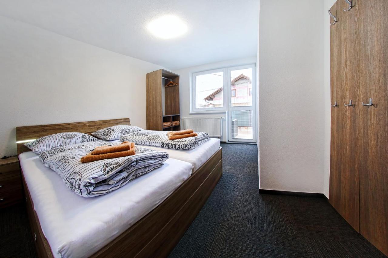 Apartmany Za Rohom Липтовски-Микулаш Экстерьер фото